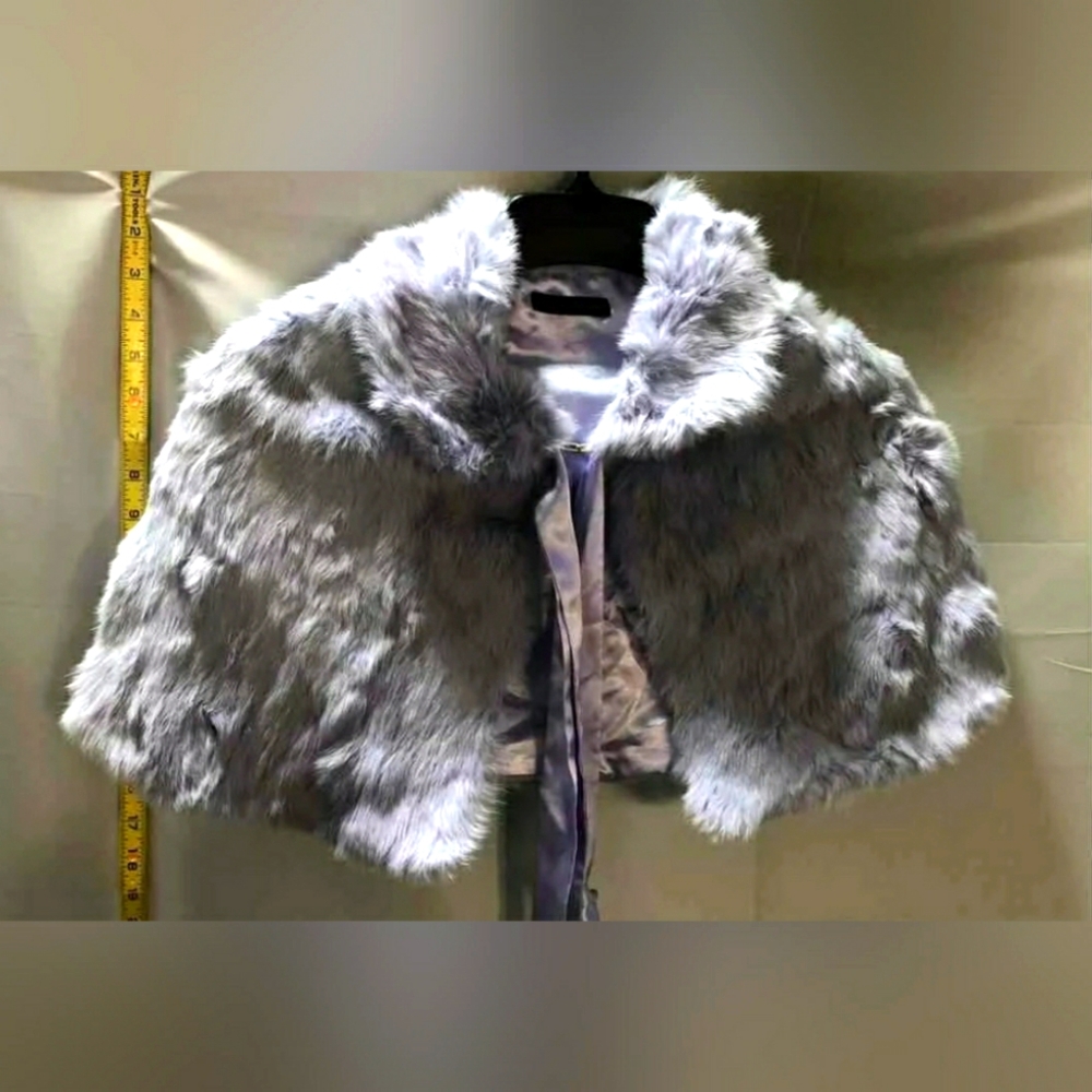 NEW Redfish Designs Purple fur wrap shrug cardigan Shawl Women one size